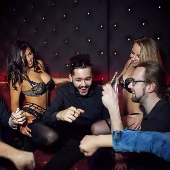Simply Adventures - JGA - Bratislava - Nachtclub VIP Eintritt 