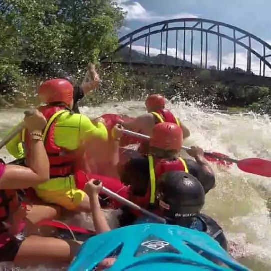 Simply Adventures - JGA - Prag - Whitewater Rafting